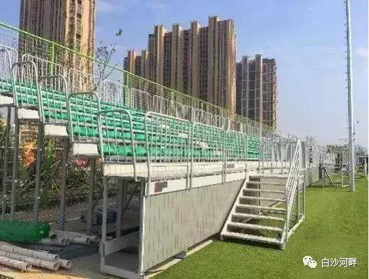 米兰体育APP在线-足球产业创新孵化基地在多地落地，带动区域经济发展的简单介绍