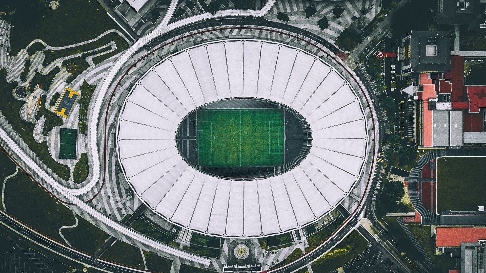 milan.com-BLG与本地体育学院签订合作协议，共建专业教练实验室